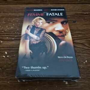 Femme Fatale (VHS, 2002, unopened / new with watermark) Rebecca Romijn-Stamos